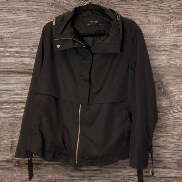 Black Zara Lightweight Jacket - Picture 2 of 4